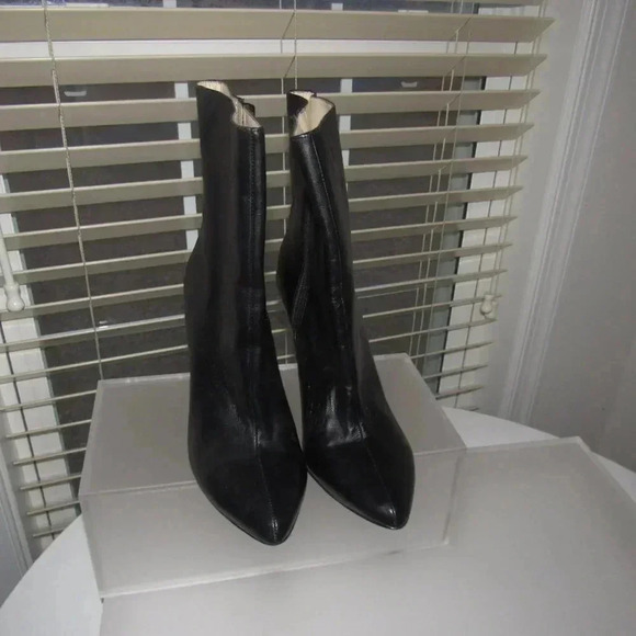 INC International Concepts Deandra Leather Ankle Booties Boots Shoes Size 8M - Picture 3 of 6